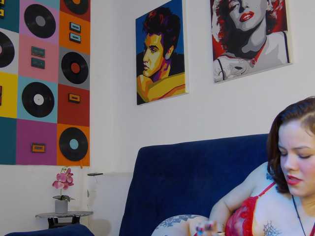 Sophia-Vegga- live cam on BongaCams