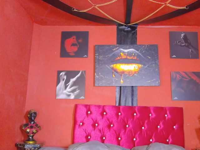 Sophia-Vegga- live cam on BongaCams