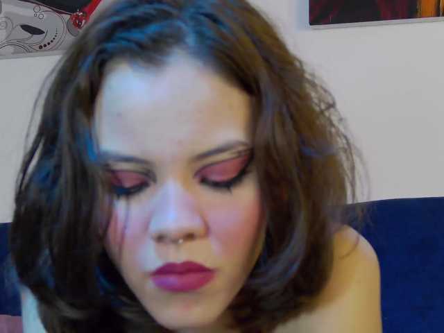Sophia-Vegga- live cam on BongaCams