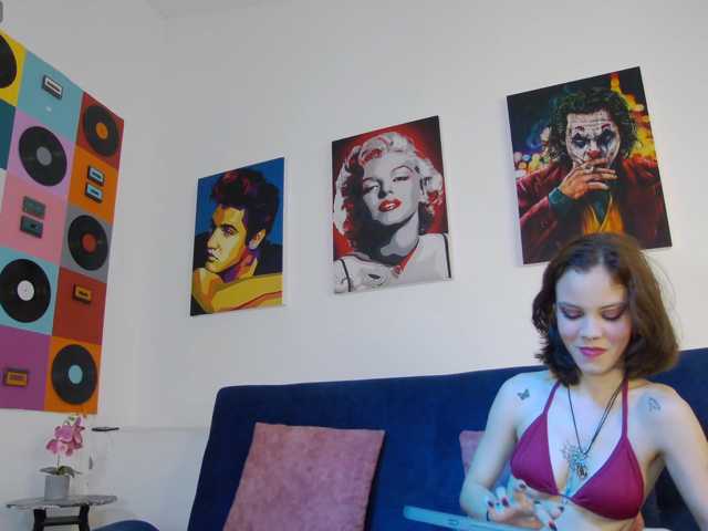 Sophia-Vegga- live cam on BongaCams