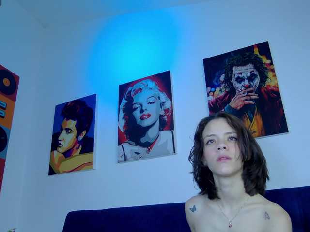 Sophia-Vegga- live cam on BongaCams