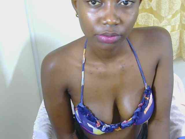 Model: Prettyolie