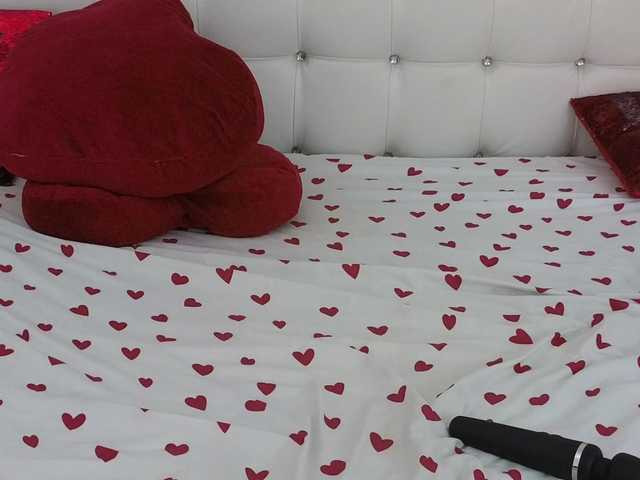 Misss-Velvet live cam on BongaCams