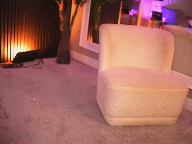 NouraMalvi, en directo ahora en BongaCams