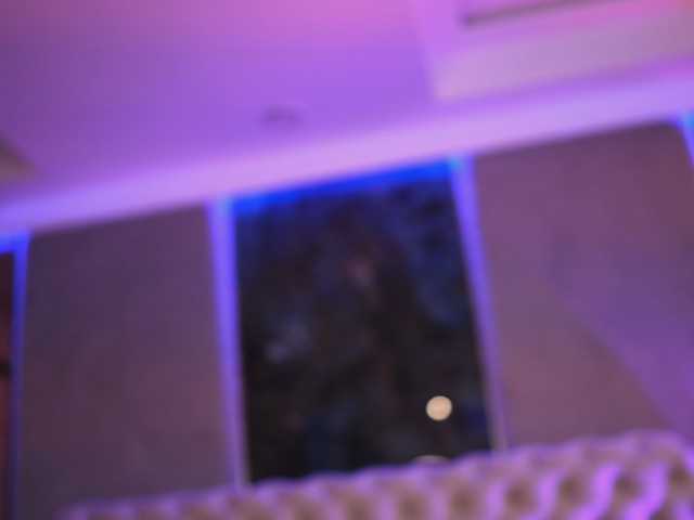 NouraMalvi live cam on BongaCams