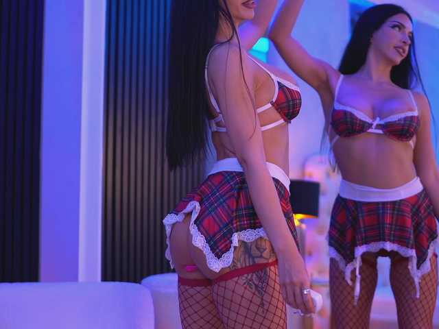 NouraMalvi live cam preview