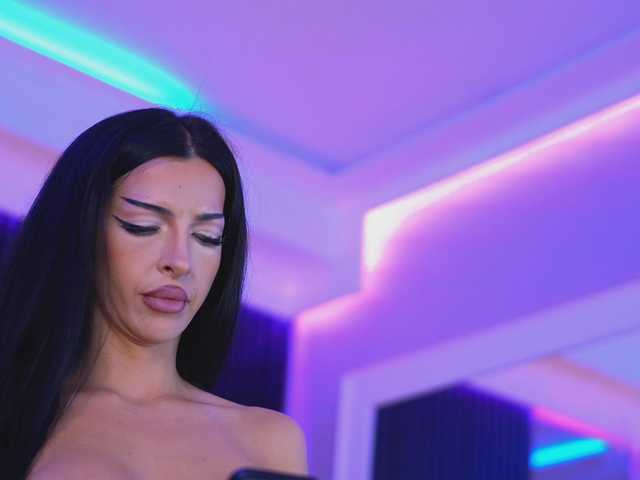 NouraMalvi