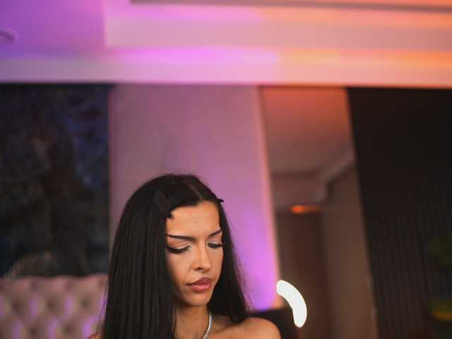 NouraMalvi