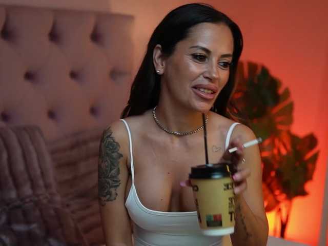 NicoleBella