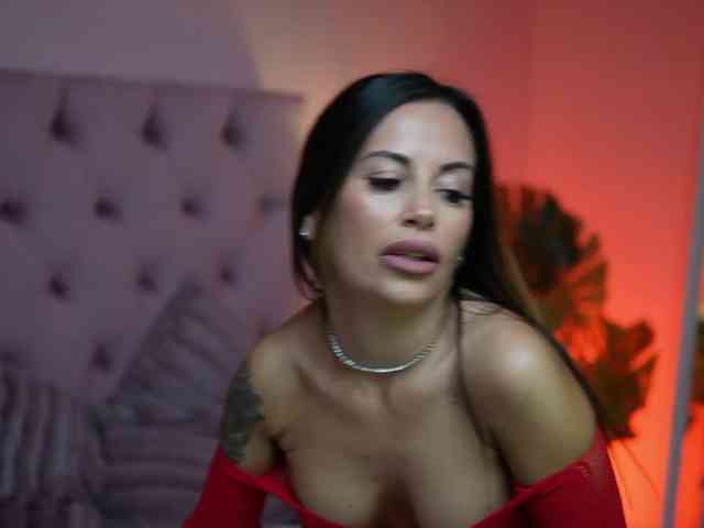 NicoleBella