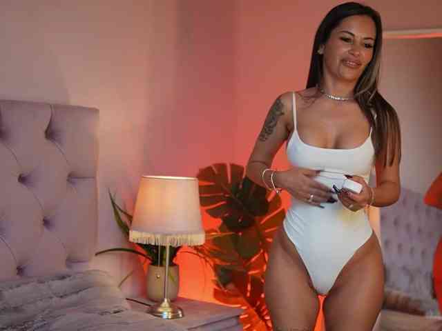 NicoleBella