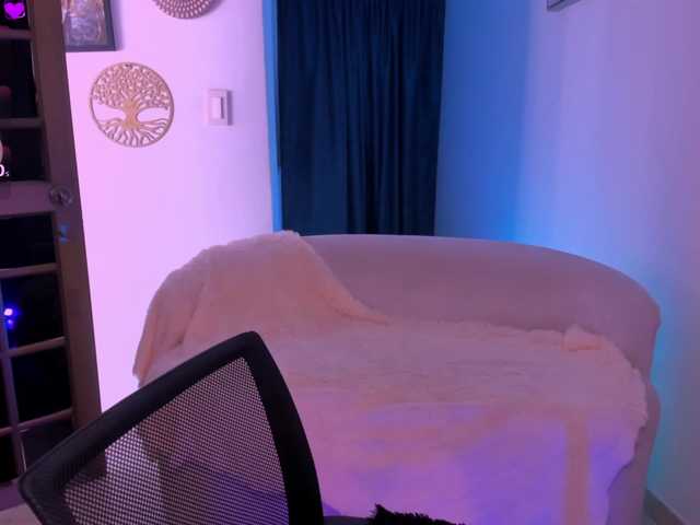 SamanthaConnoer1 live cam on BongaCams