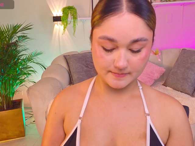 SamanthaConnoer1 live cam on BongaCams