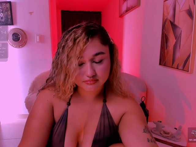 SamanthaConnoer1 live cam on BongaCams