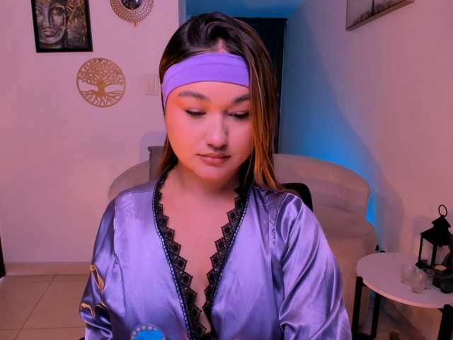 SamanthaConnoer1 live cam on BongaCams