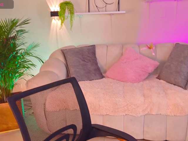 SamanthaConnoer1 live cam on BongaCams