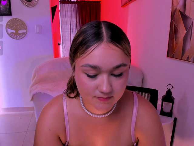 SamanthaConnoer1 live cam on BongaCams