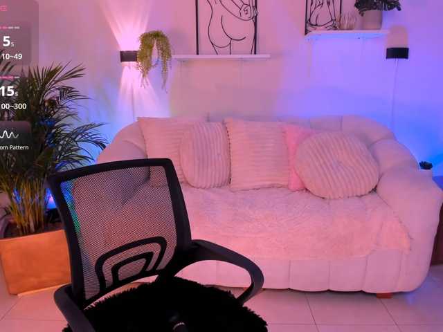 SamanthaConnoer1 live cam on BongaCams