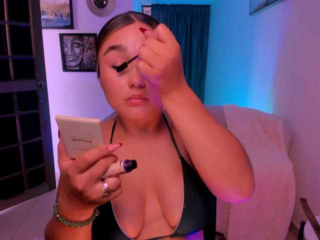 SamanthaConnoer1 live cam on BongaCams