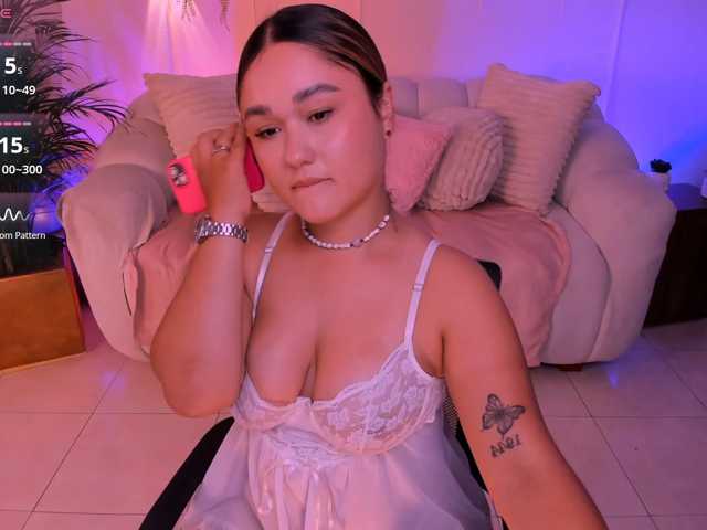 SamanthaConnoer1 live cam on BongaCams