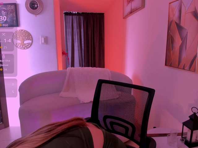 SamanthaConnoer1 live cam on BongaCams