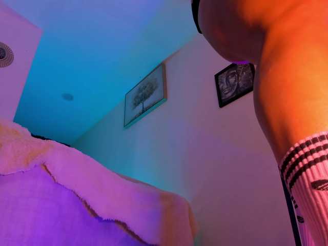 SamanthaConnoer1 live cam on BongaCams