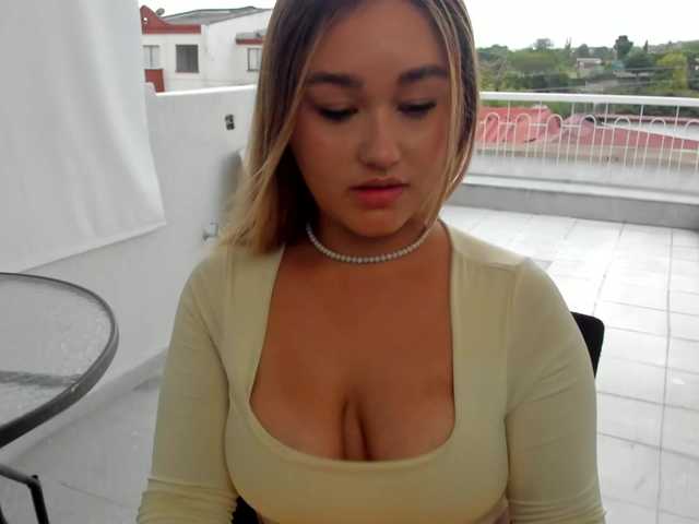SamanthaConnoer1 live cam on BongaCams
