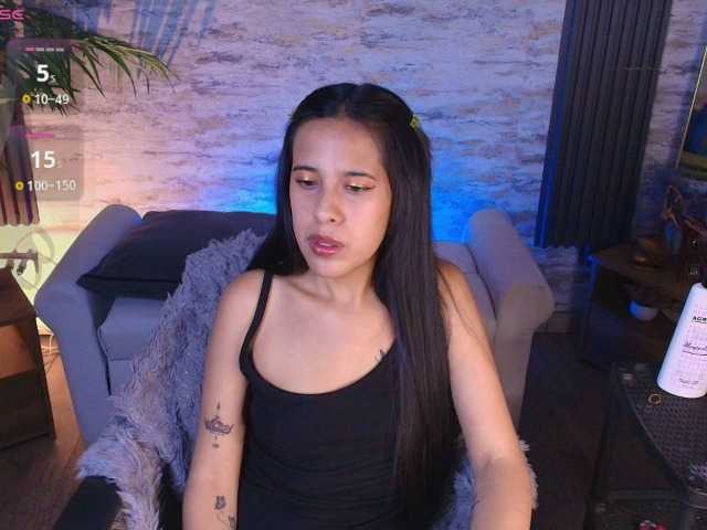 Luna-azul live cam on BongaCams