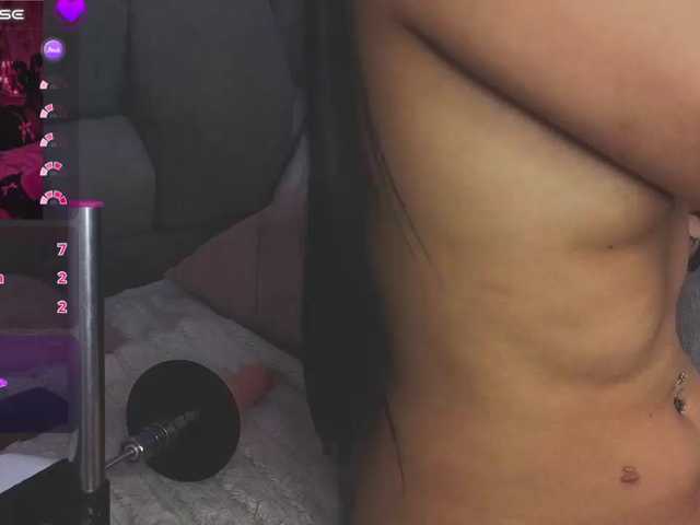 Luna-azul live cam on BongaCams