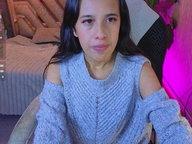 Luna-azul live cam on BongaCams