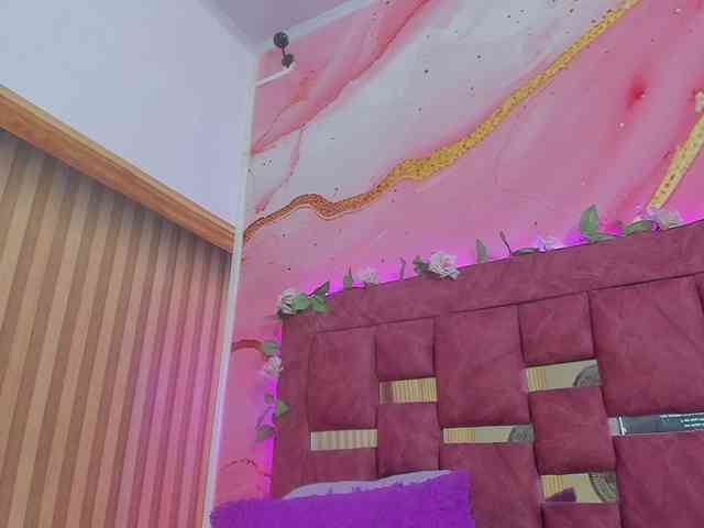 MimiRose1 webcam