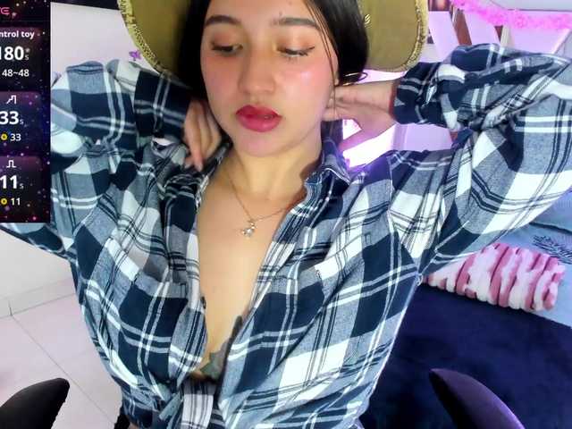 emma-evanss22