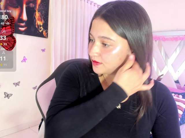 emma-evanss22