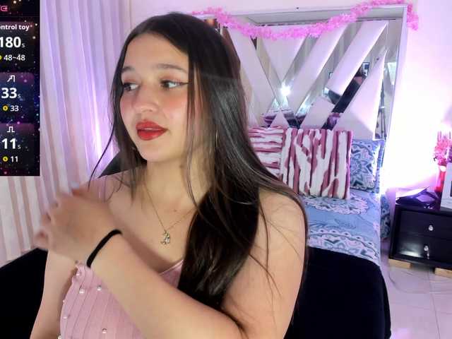 emma-evanss22