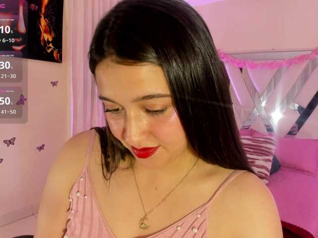 emma-evanss22