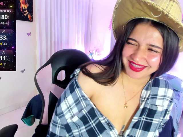 emma-evanss22