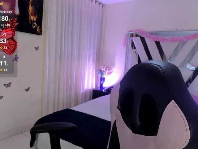 emma-evanss22