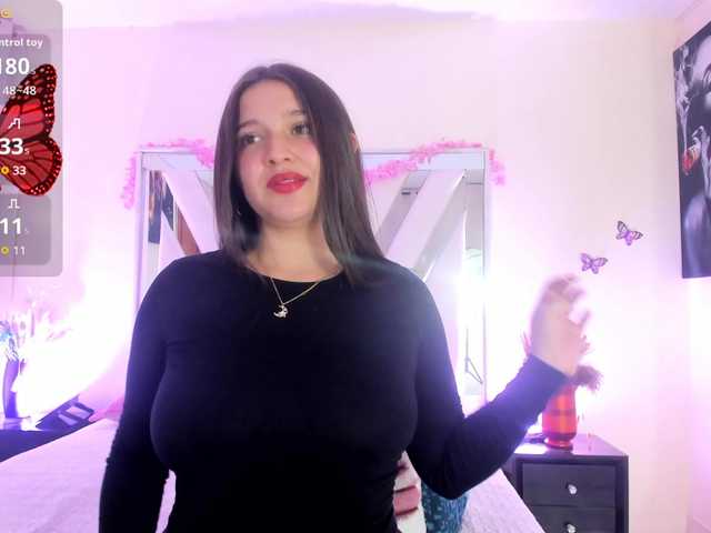 emma-evanss22