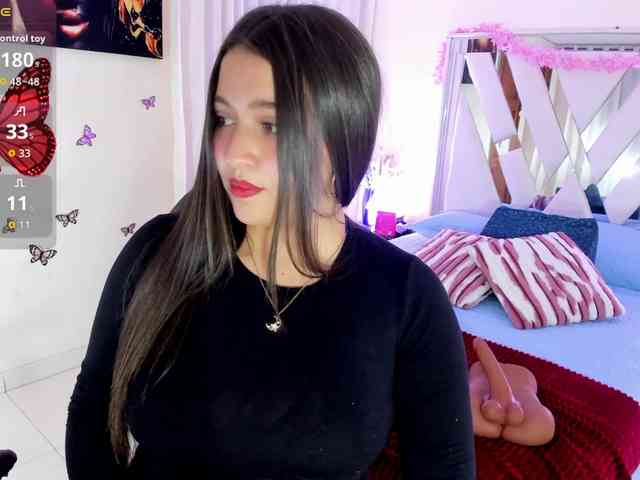 emma-evanss22