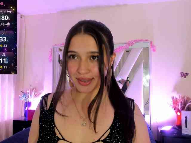 emma-evanss22