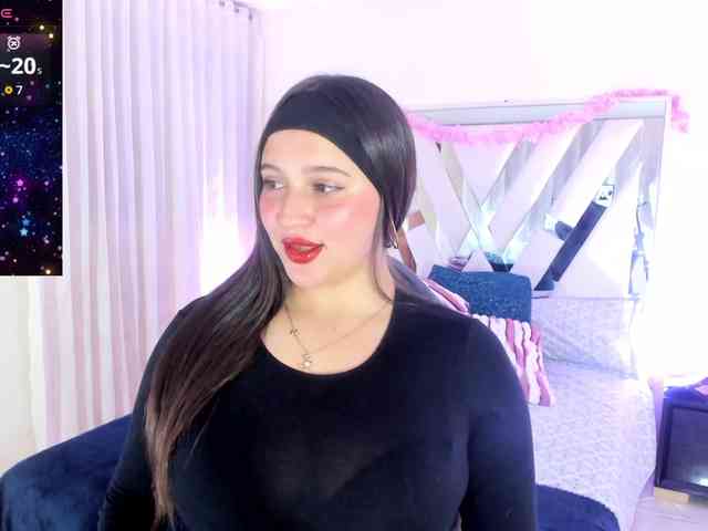 emma-evanss22 emma-evanss22