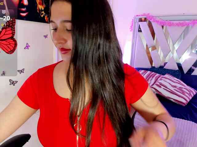 emma-evanss22 webcam