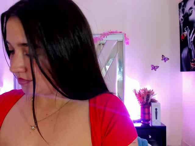 emma-evanss22 webcam