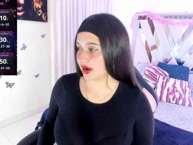 emma-evanss22 webcam