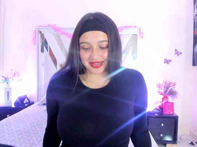 emma-evanss22
