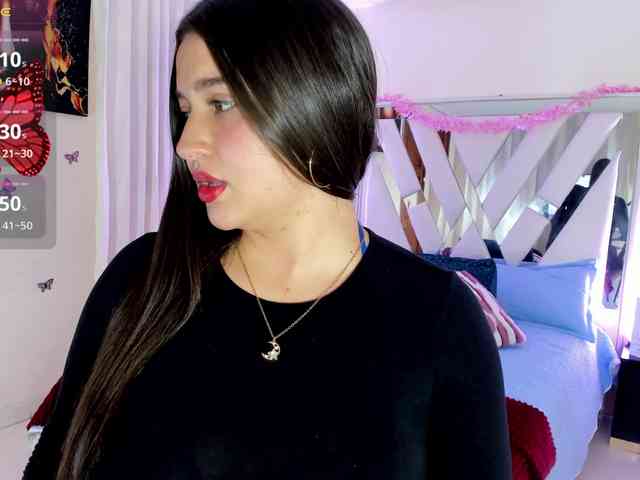 emma-evanss22