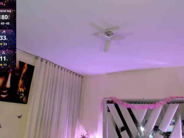 emma-evanss22
