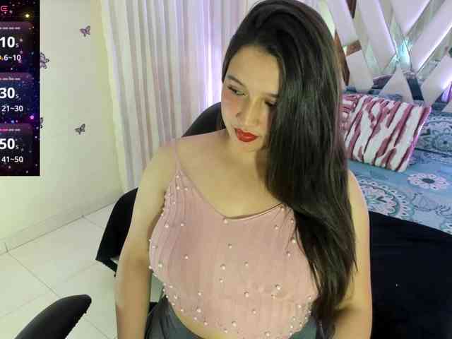 emma-evanss22 webcam