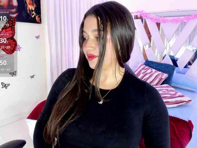 emma-evanss22