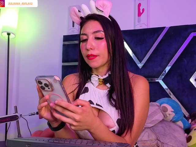 LilSlave live cam